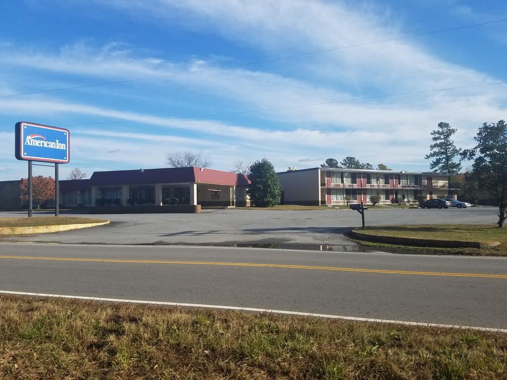 American Inn Skippers/Emporia Area Bagian luar foto